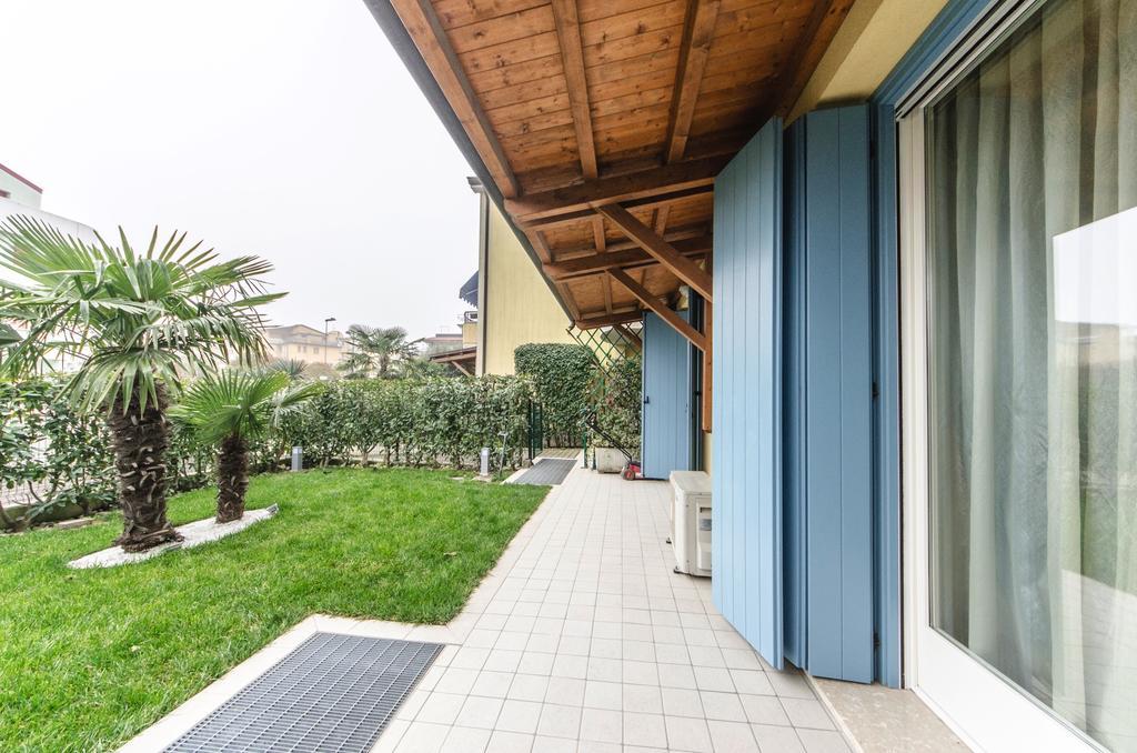 Residence Elisa Piano Terra Con Giardino E Posto Spiaggia Incluso Caorle Phòng bức ảnh