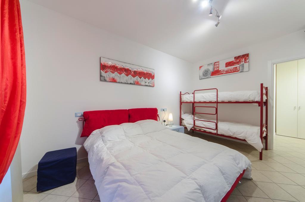 Residence Elisa Piano Terra Con Giardino E Posto Spiaggia Incluso Caorle Phòng bức ảnh